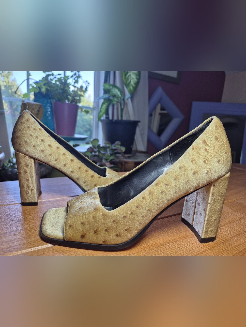 Ann Marino Ostrich Print Heels - Size 6